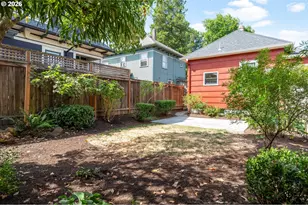 1124 SE 35th Ave, Portland, OR 97214 - Photo 35