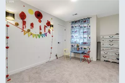 579 NW Adams Ave, Hillsboro, OR 97124 - Photo 15