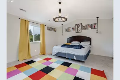 579 NW Adams Ave, Hillsboro, OR 97124 - Photo 11