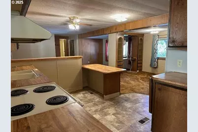 124625 Bunny Butte Rd, Crescent Lake, OR 97733 - Photo 3