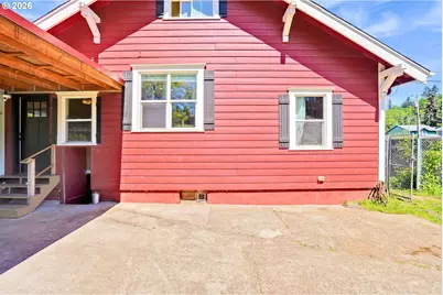 318 Koons St, Silverton, OR 97381 - Photo 39