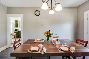 318 Koons St, Silverton, OR 97381 - Photo 9