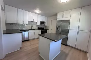 3030 Doughton St S, Salem, OR 97302 - Photo 5
