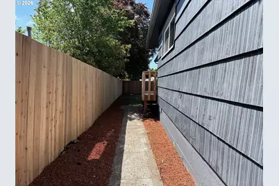 3030 Doughton St S, Salem, OR 97302 - Photo 21