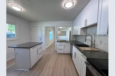 3030 Doughton St S, Salem, OR 97302 - Photo 3