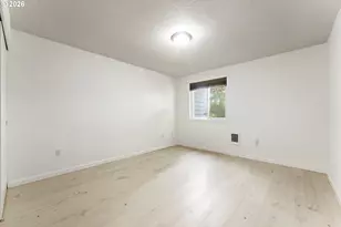 159 SW Florence Ave, Gresham, OR 97080 - Photo 7