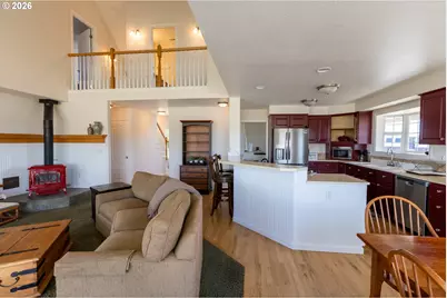 27434 Sanborn Ln, Junction City, OR 97448 - Photo 11