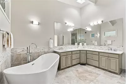 12533 SW 55th Pl, Portland, OR 97219 - Photo 27