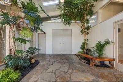 12533 SW 55th Pl, Portland, OR 97219 - Photo 13