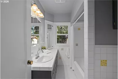 9645 NE Mason St, Portland, OR 97220 - Photo 25