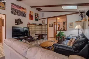 1620 26th St, Florence, OR 97439 - Photo 7