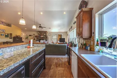 324 Elk Run Ave, Cannon Beach, OR 97110 - Photo 9