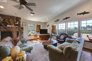 324 Elk Run Ave, Cannon Beach, OR 97110 - Photo 5