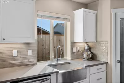 475 S 10th St, Monroe, OR 97456 - Photo 11