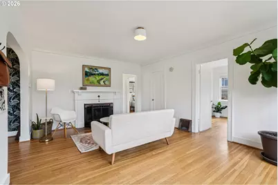 7930 N Emerald Ave, Portland, OR 97217 - Photo 5