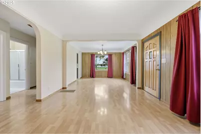 11040 SE McCreary Ln, Boring, OR 97009 - Photo 7