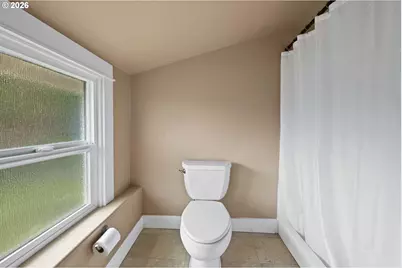 3361 Harrison Ave, Astoria, OR 97103 - Photo 31
