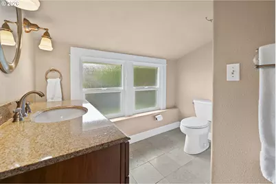 3361 Harrison Ave, Astoria, OR 97103 - Photo 29
