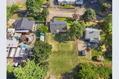 1678 SE Deer Creek Dr, Roseburg, OR 97470 - Photo 29