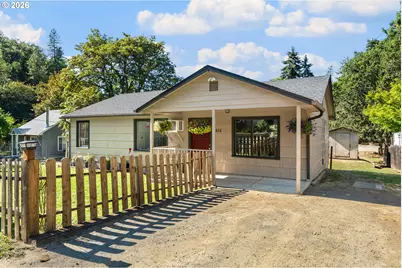 1678 SE Deer Creek Dr, Roseburg, OR 97470 - Photo 3
