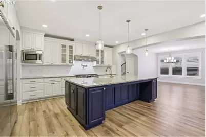 810 NE 27th St, Battle Ground, WA 98604 - Photo 11