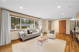 3910 Calaroga Cir, West Linn, OR 97068 - Photo 3