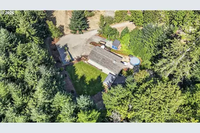 36780 SW Laurelwood Rd, Hillsboro, OR 97123 - Photo 45