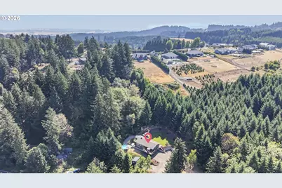 36780 SW Laurelwood Rd, Hillsboro, OR 97123 - Photo 43