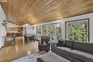36780 SW Laurelwood Rd, Hillsboro, OR 97123 - Photo 7