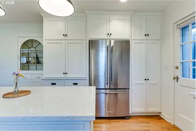 2096 Charnelton St, Eugene, OR 97405 - Photo 13