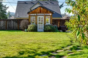 2096 Charnelton St, Eugene, OR 97405 - Photo 41