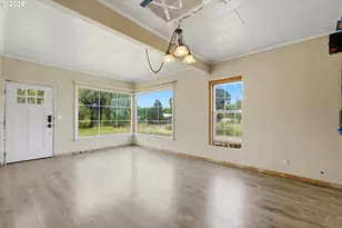 13600 McKinley Ln NW, Salem, OR 97304 - Photo 19