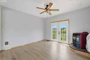 13600 McKinley Ln NW, Salem, OR 97304 - Photo 15