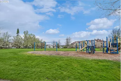 6715 NE Rosebay Dr, Hillsboro, OR 97124 - Photo 41