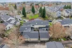 6715 NE Rosebay Dr, Hillsboro, OR 97124 - Photo 43