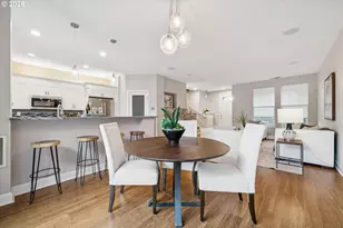 6715 NE Rosebay Dr, Hillsboro, OR 97124 - Photo 9