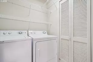 6715 NE Rosebay Dr, Hillsboro, OR 97124 - Photo 31