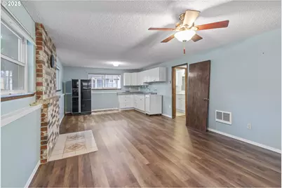 324 NW 87th St, Vancouver, WA 98665 - Photo 25