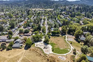 1572 Wilson Ct, Eugene, OR 97402 - Photo 45