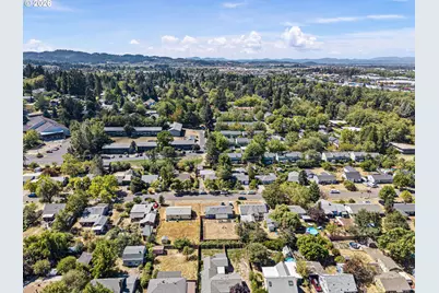 1572 Wilson Ct, Eugene, OR 97402 - Photo 43