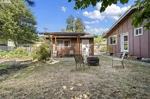 1572 Wilson Ct, Eugene, OR 97402 - Photo 29