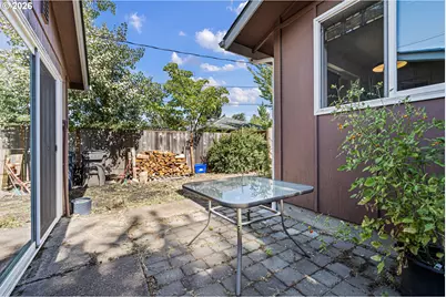 1572 Wilson Ct, Eugene, OR 97402 - Photo 37