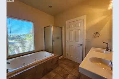 654 Madrona Ave, Port Orford, OR 97465 - Photo 17