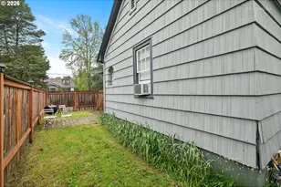 514 N College St, Newberg, OR 97132 - Photo 33