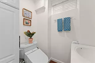 7407 N Polk Ave N, Portland, OR 97203 - Photo 35