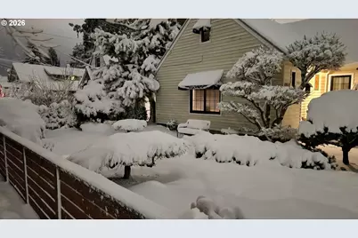 7407 N Polk Ave N, Portland, OR 97203 - Photo 43