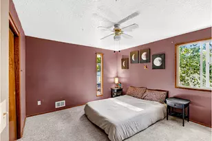 13954 SE Center St, Portland, OR 97236 - Photo 15