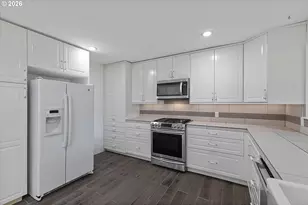 13712 SW 130th Pl, Portland, OR 97223 - Photo 29