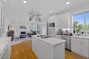 13712 SW 130th Pl, Portland, OR 97223 - Photo 7