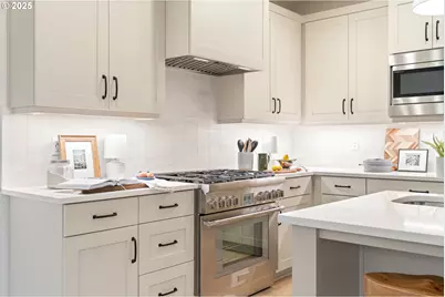 2873 NW 114th Ter, Portland, OR 97229 - Photo 13